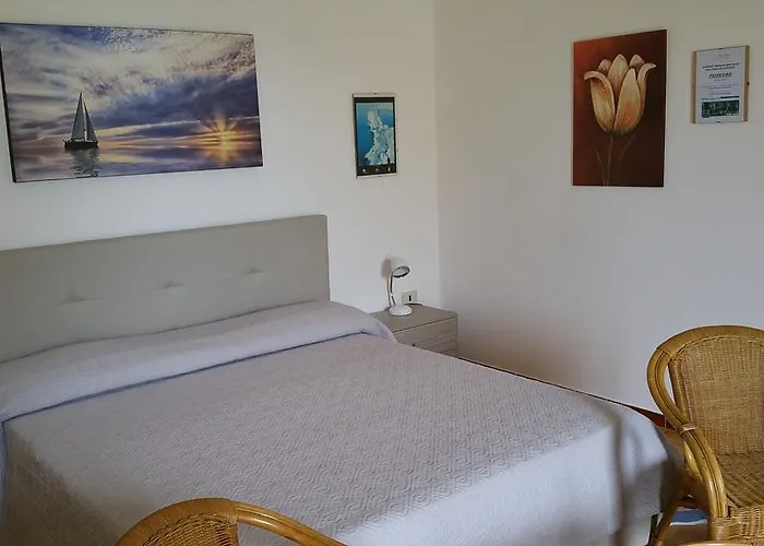 Stasi Bed & Breakfast 3*